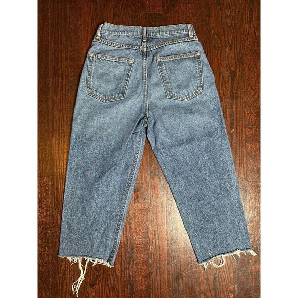 Reformation 90's Mom Jean High Rise Teton Wash Size 26 - Picture 2 of 10
